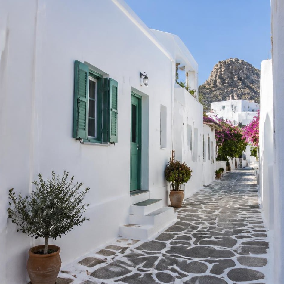 Green-shutter House in Plaka